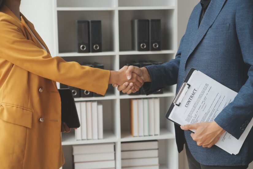 Agreement with handshake